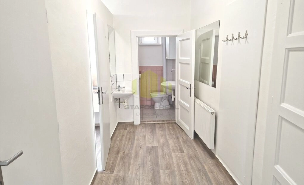 Pronájem kanceláře, 75m2, U Solných mlýnů - Olomouc