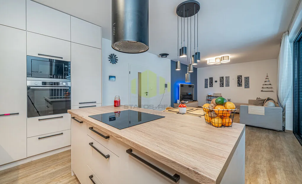 Prodej nízkoenergetického bungalovu 4+kk s garáží, pozemek 455m2, Ústín