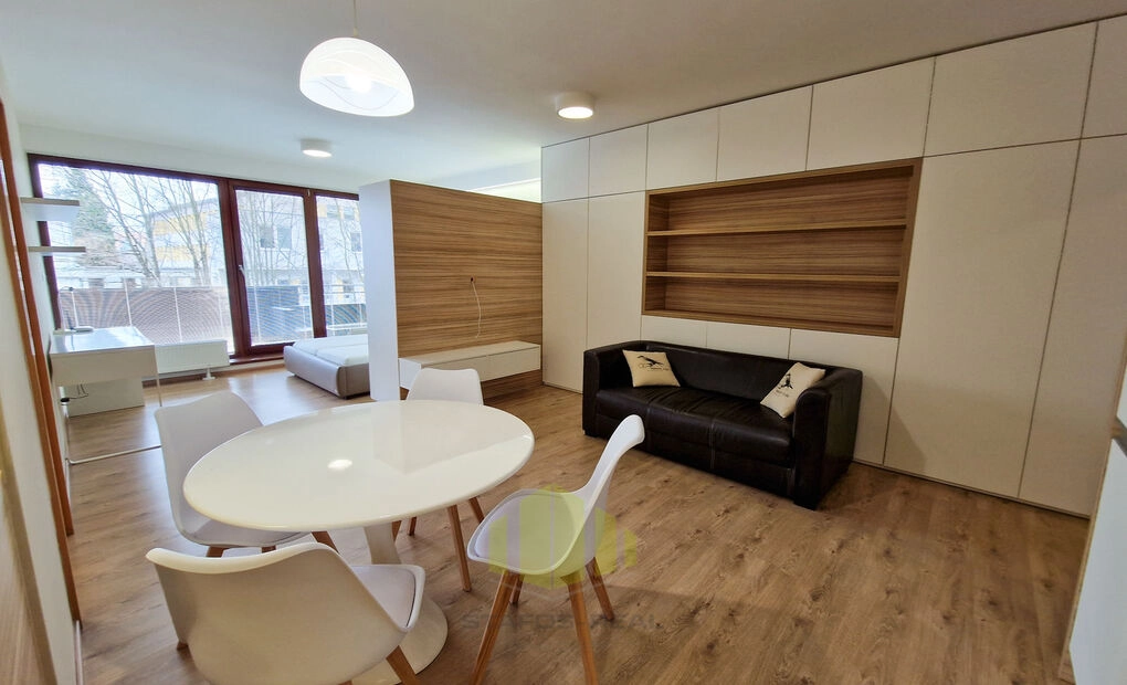 Pronájem novostavby bytu 2+kk 66m2 + terasa 20m2, Rokycanova, Olomouc
