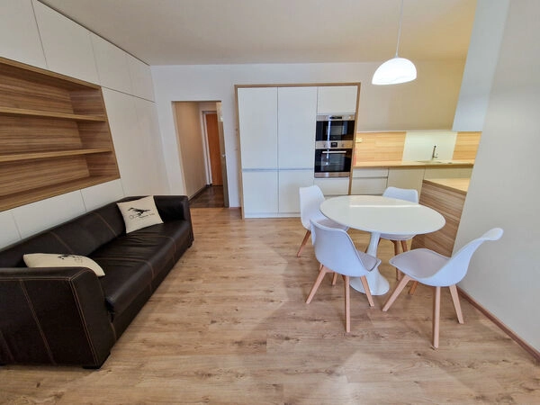 Pronájem novostavby bytu 2+kk 66m2 + terasa 20m2, Rokycanova, Olomouc