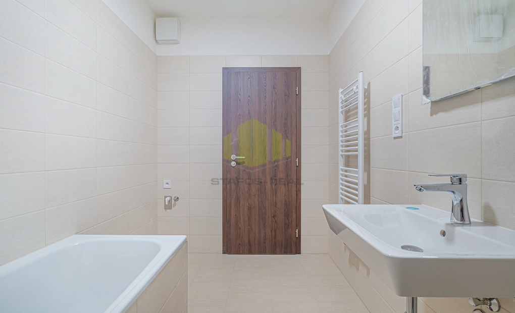 Prodej moderního bytu 2+kk 66,32 m2 + 10,45 m2 lodžie, Janského D1, Olomouc - Povel