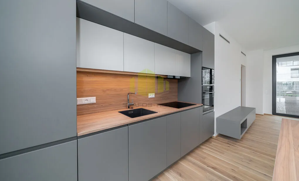 Pronájem luxusní novostavby bytu 3+kk 94,6m2 + terasa 15,8m2, zahrádky 61,4m2, Ostrovní, Olomouc