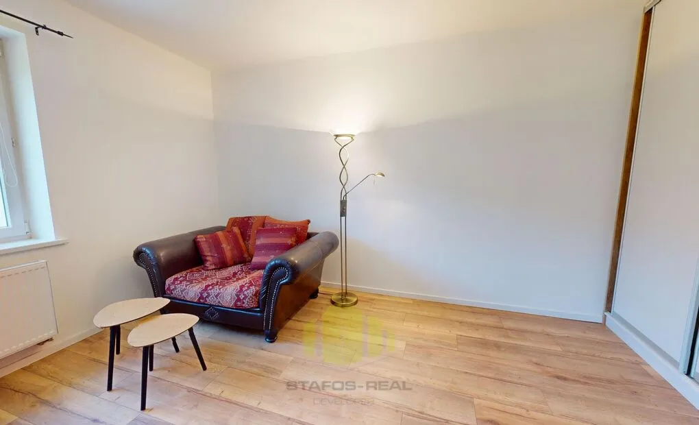 Pronájem cihlového zrekonstruovaného bytu 2+kk 48m2, Charkovská, Olomouc