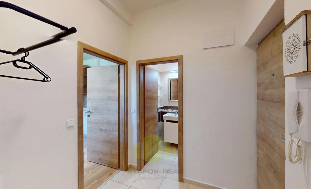 Pronájem cihlového zrekonstruovaného bytu 2+kk 48m2, Charkovská, Olomouc