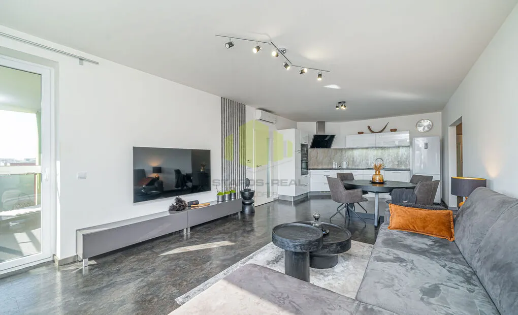 Pronájem moderního bytu 3+kk, 88m2 + 11,27m2 lodžie, Peškova, Olomouc - Povel