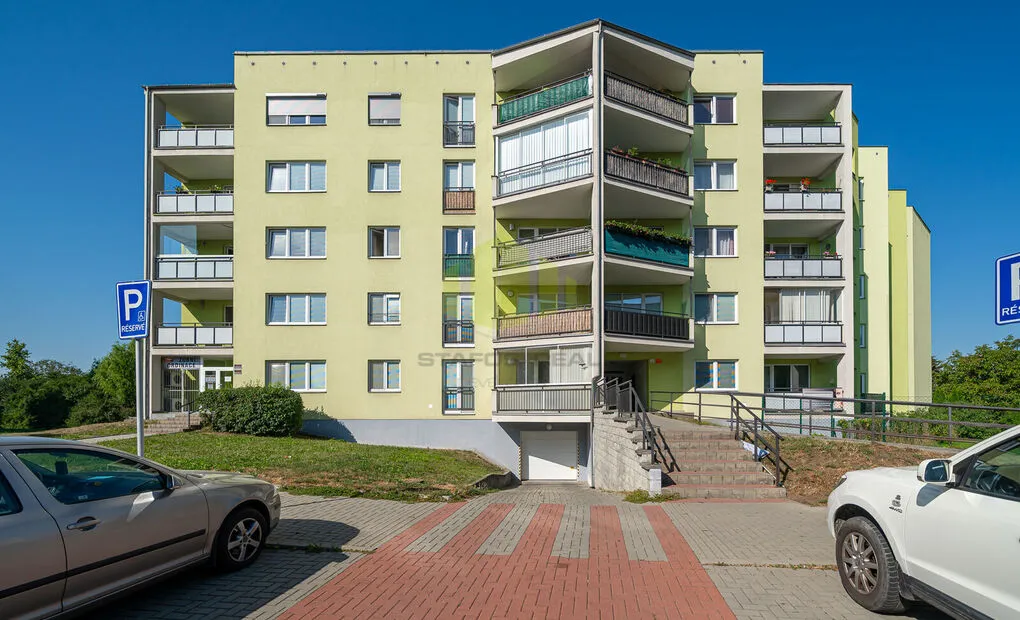 Pronájem moderního bytu 3+kk, 88m2 + 11,27m2 lodžie, Peškova, Olomouc - Povel