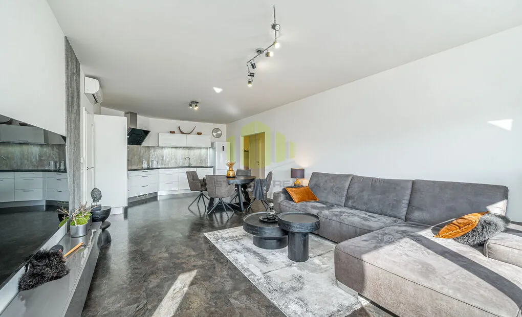 Pronájem moderního bytu 3+kk, 88m2 + 11,27m2 lodžie, Peškova, Olomouc - Povel