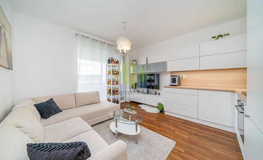 Prodej moderního bytu 2+kk (3+kk), 58 m2 + 10 m2 lodžie, Topolová, Olomouc - Slavonín