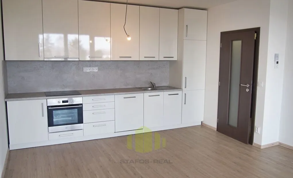 Pronájem nového bytu 2+kk, 55,5m2 + 11,4 m2 lodžie, Topolová, Olomouc - Slavonín