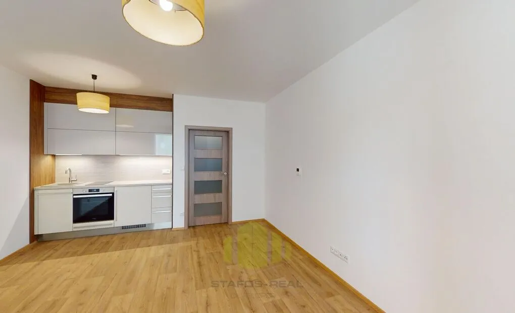Pronájem moderního bytu 1+kk 34,3m2 + zasklená lodžie 4m2 v novostavbě, Na Lukách, Prostějov