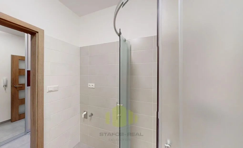 Pronájem moderního bytu 1+kk 34,3m2 + zasklená lodžie 4m2 v novostavbě, Na Lukách, Prostějov