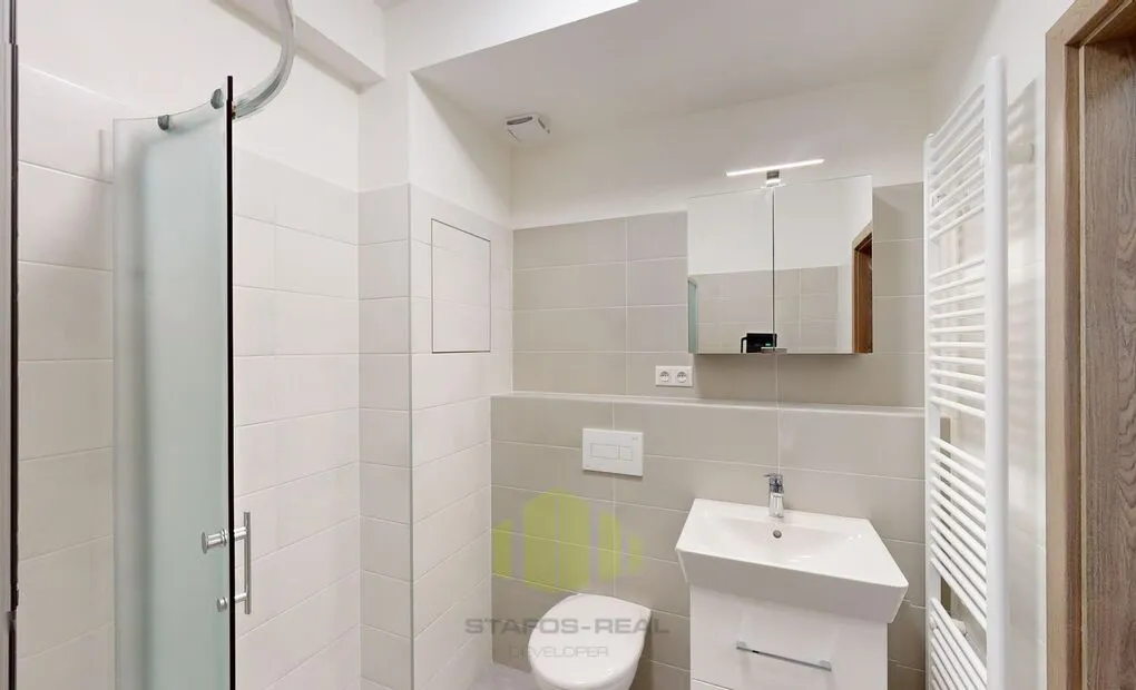 Pronájem moderního bytu 1+kk 34,3m2 + zasklená lodžie 4m2 v novostavbě, Na Lukách, Prostějov