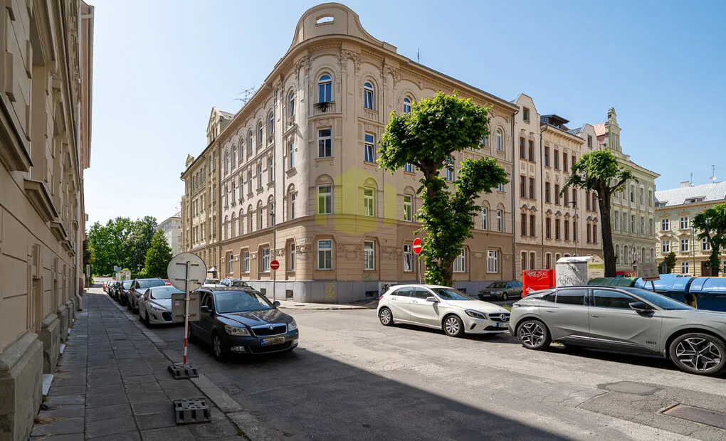 Prodej bytového domu &ndash; Kollárovo náměstí, Olomouc