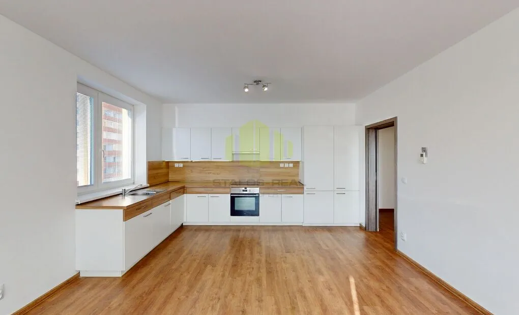 Pronájem slunného bytu 4+kk 112m2 + 20m2 lodžie, Janského, Olomouc