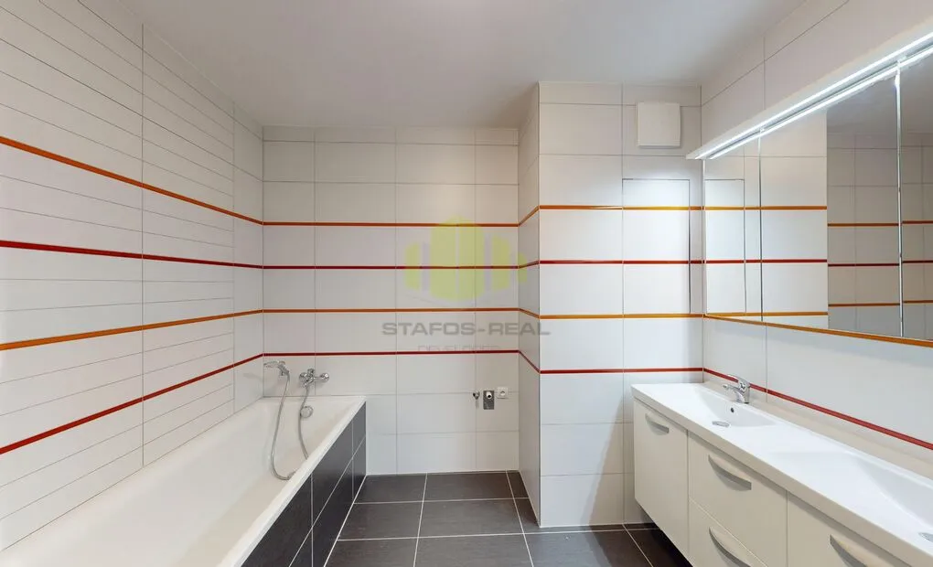 Pronájem slunného bytu 4+kk 112m2 + 20m2 lodžie, Janského, Olomouc