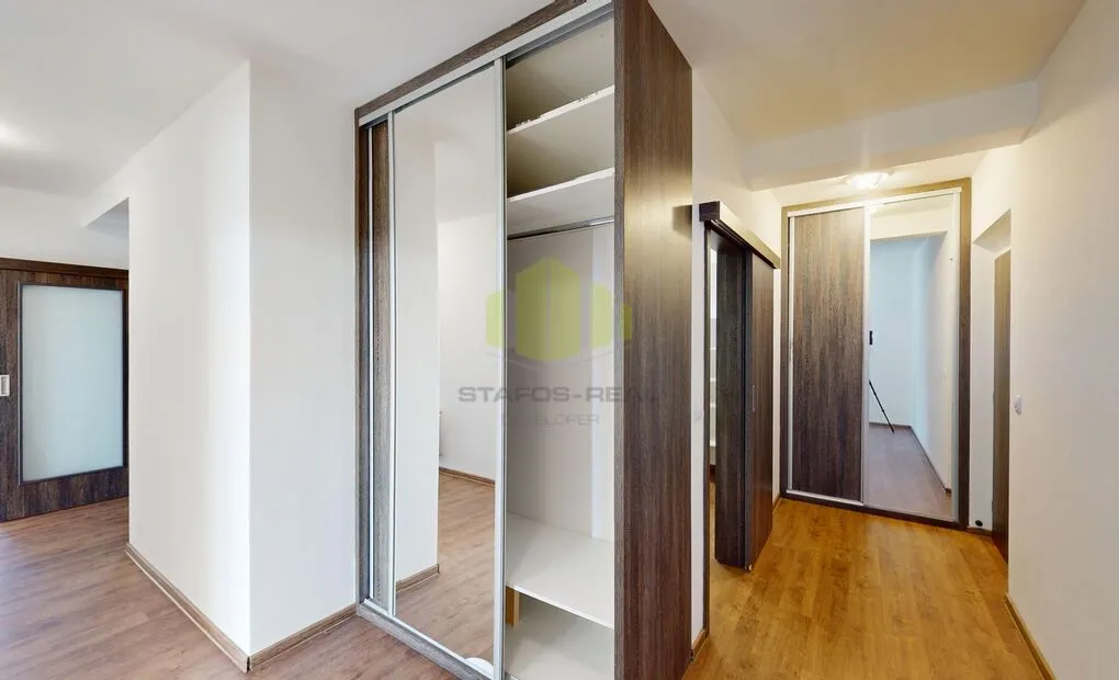 Pronájem slunného bytu 4+kk 112m2 + 20m2 lodžie, Janského, Olomouc