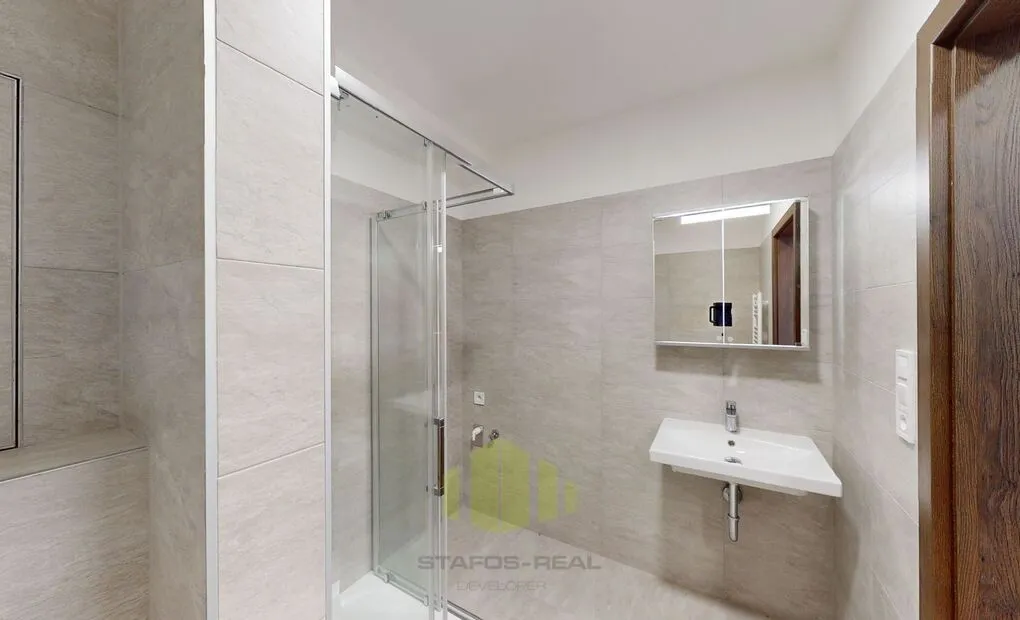 Pronájem novostavby UJ 1+kk 27,22m2 + balkon 6,35m2 v novostavbě, Bydlení Šantova, Olomouc