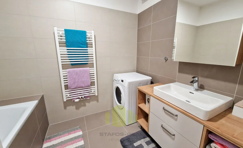 Pronájem novostavby bytu 2+kk 60m2 + lodžie 16m2, Šantova, Olomouc