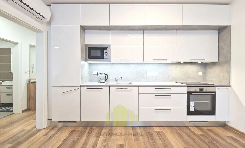 Pronájem novostavby bytu 2+kk 60m2 + lodžie 16m2, Šantova, Olomouc