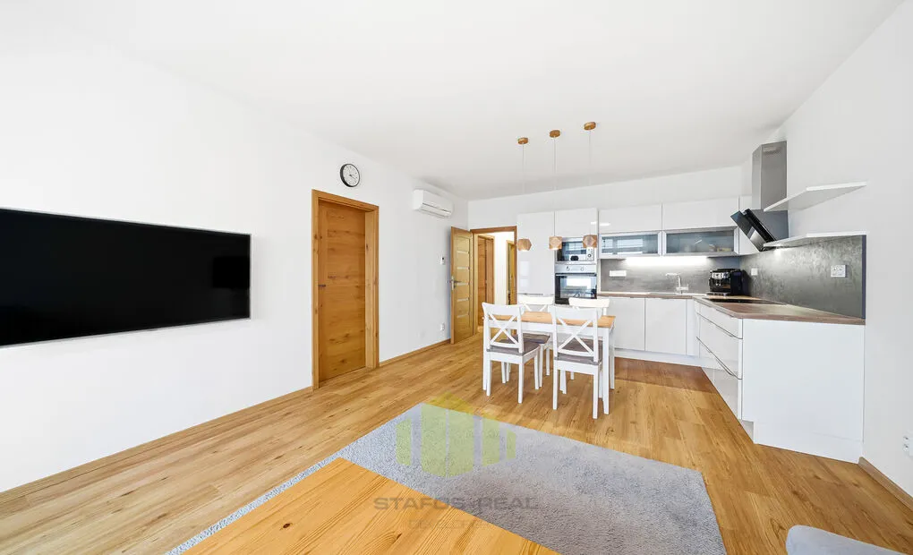 Prodej slunného bytu 3+kk s lodžií v novostavbě, Janského, Olomouc - Povel