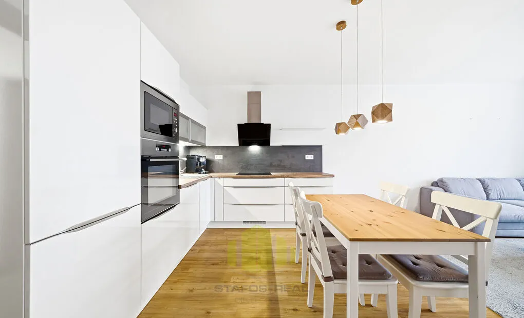 Prodej slunného bytu 3+kk s lodžií v novostavbě, Janského, Olomouc - Povel