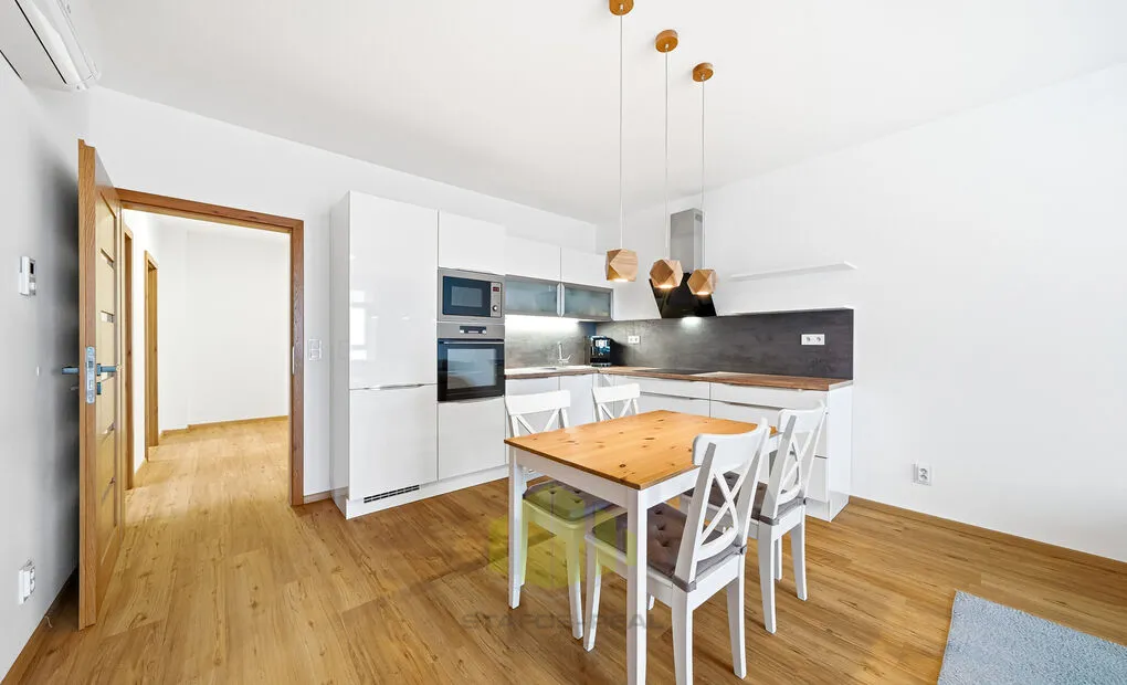 Prodej slunného bytu 3+kk s lodžií v novostavbě, Janského, Olomouc - Povel