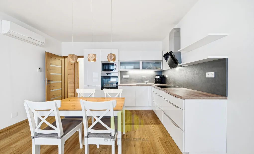 Prodej slunného bytu 3+kk s lodžií v novostavbě, Janského, Olomouc - Povel