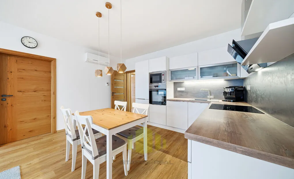 Prodej slunného bytu 3+kk s lodžií v novostavbě, Janského, Olomouc - Povel