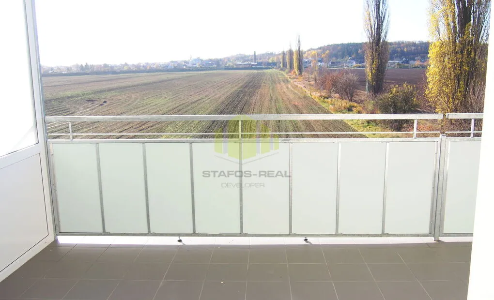 Prodej plně vybaveného apartmánu 2+kk, 55m2 + 17m2 lodžie, Topolová, Olomouc - Slavonín