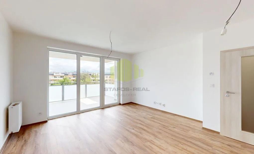 Pronájem moderního bytu 2+kk s lodžií, novostavba, Olomouc &ndash; Topolová (Slavonín)