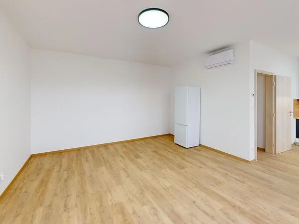 Fotografie nemovitosti - Pronájem moderního bytu 1+kk s lodžií, novostavba, Olomouc &ndash; Topolová (Slavonín)
