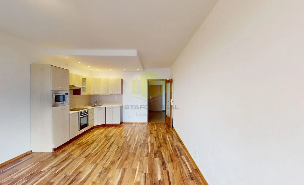 Prodej prostorného bytu 2+kk 65,71m2 + 14,21m2 lodžie, Peškova, Olomouc