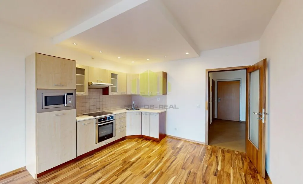 Prodej prostorného bytu 2+kk 65,71m2 + 14,21m2 lodžie, Peškova, Olomouc