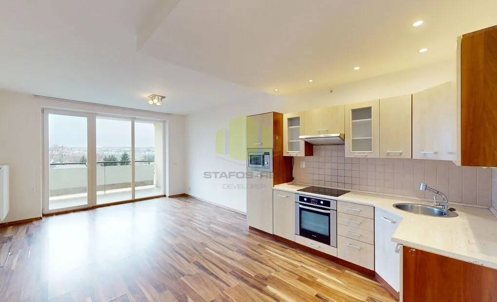 Prodej prostorného bytu 2+kk 65,71m2 + 14,21m2 lodžie, Peškova, Olomouc