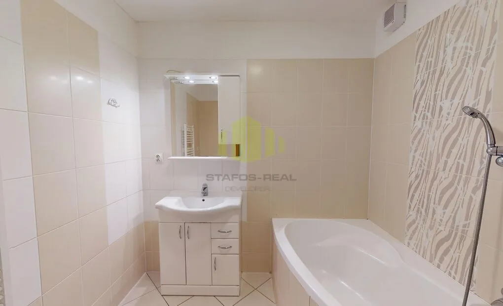 Prodej prostorného bytu 2+kk 65,71m2 + 14,21m2 lodžie, Peškova, Olomouc