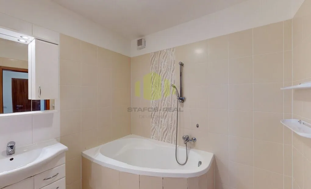 Prodej prostorného bytu 2+kk 65,71m2 + 14,21m2 lodžie, Peškova, Olomouc