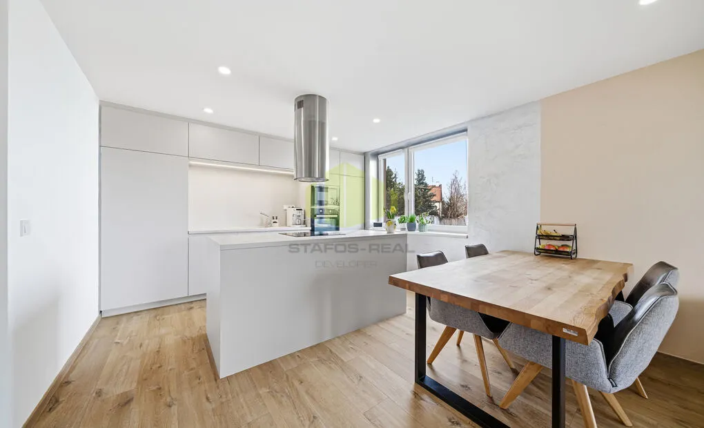 Prodej vybavené novostavby 3+kk SV 81,32m2 a lodžií 10,61m2 &ndash; Topolová, Olomouc - Slavonín