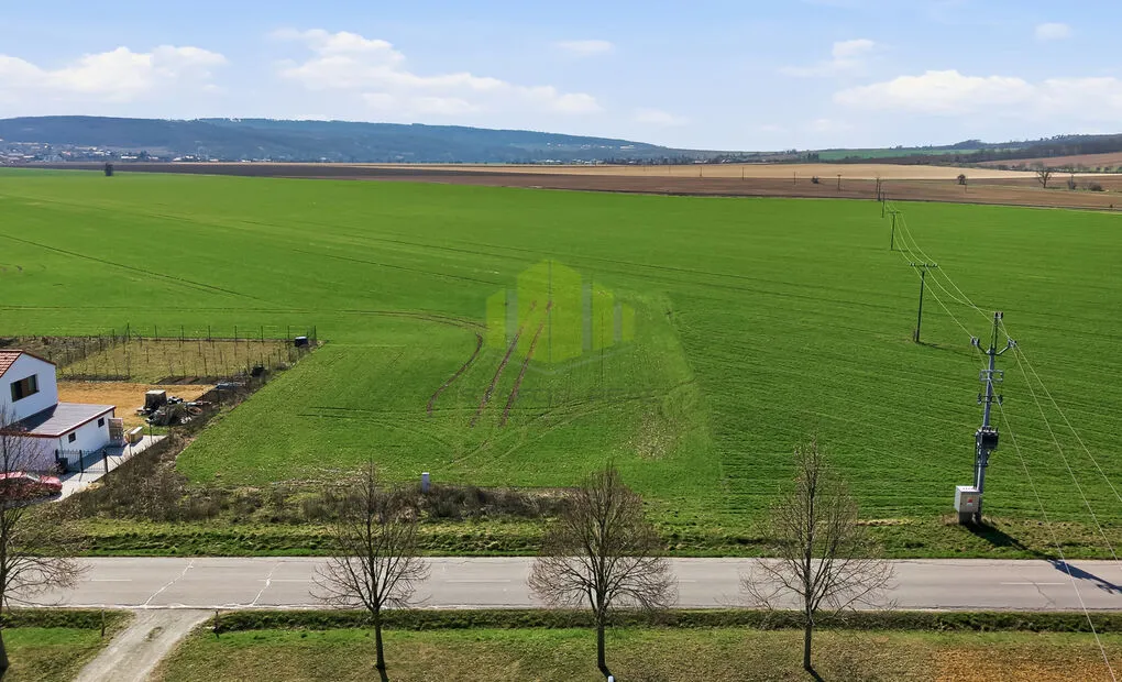 Prodej pozemku pro bydlení 989m2, Prostějovská - Náměšť na Hané