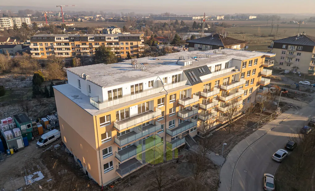 Pronájem nového bytu 2+kk, 55,5m2 + 11,4 m2 lodžie, Topolová, Olomouc - Slavonín