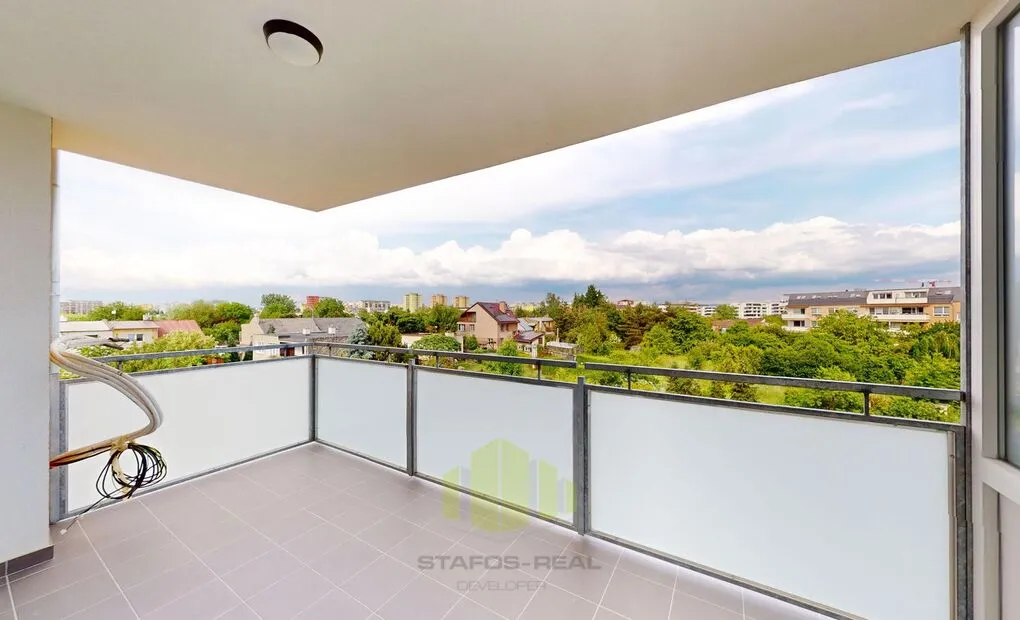Pronájem nového bytu 2+kk, 55,5m2 + 11,4 m2 lodžie, Topolová, Olomouc - Slavonín