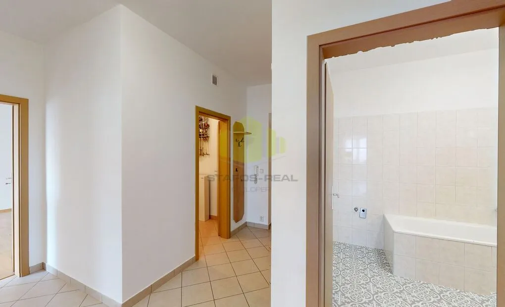 Pronájem útulného bytu 3+kk, 84m2 + 12,4 m2 terasa, Na Tabulovém vrchu, Olomouc - Nová Ulice