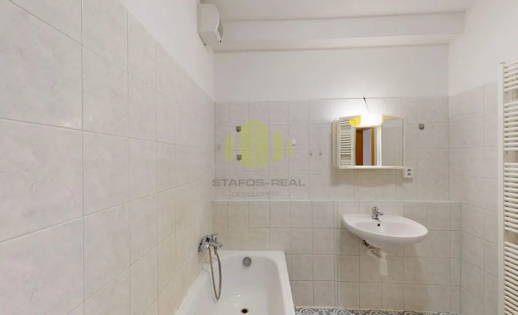 Pronájem útulného bytu 3+kk, 84m2 + 12,4 m2 terasa, Na Tabulovém vrchu, Olomouc - Nová Ulice