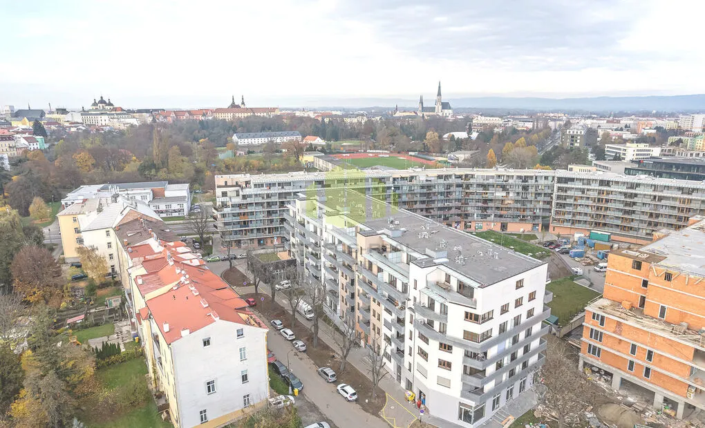 Pronájem luxusní novostavby bytu 3+kk 86m2 + balkon 9m2 v novostavbě, Šantova, Olomouc