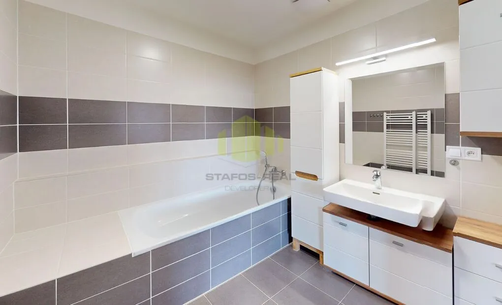 Pronájem luxusní novostavby bytu 3+kk 86m2 + balkon 9m2 v novostavbě, Šantova, Olomouc