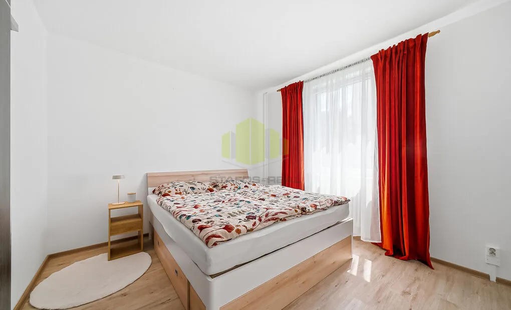 Moderní byt 3+1 po zdařilé rekonstrukci | 77 m&sup2; | zasklená lodžie | nízké náklady | Povel