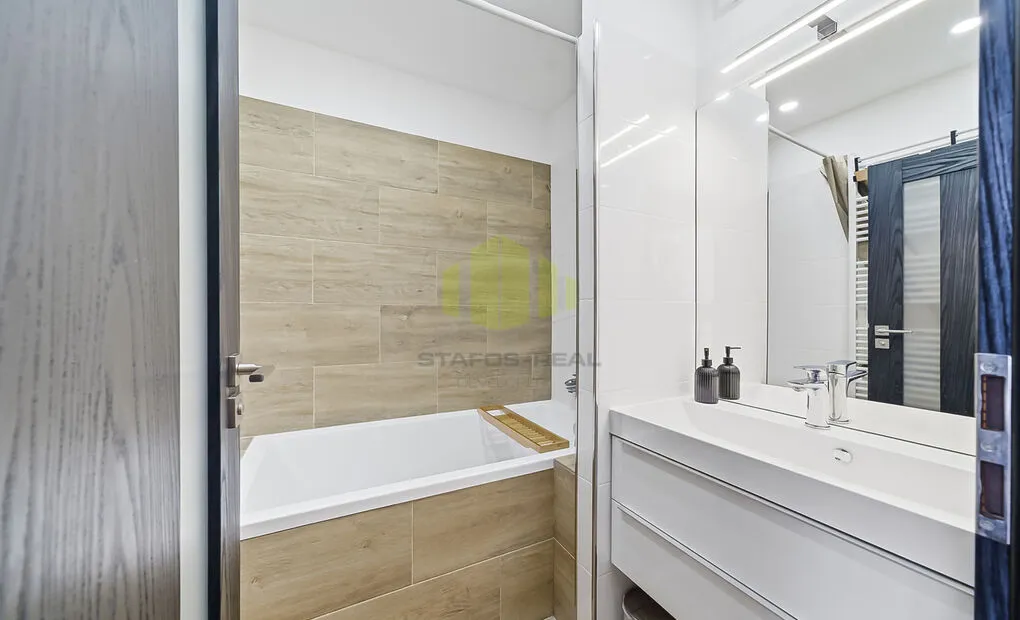 Moderní byt 3+1 po zdařilé rekonstrukci | 77 m&sup2; | zasklená lodžie | nízké náklady | Povel
