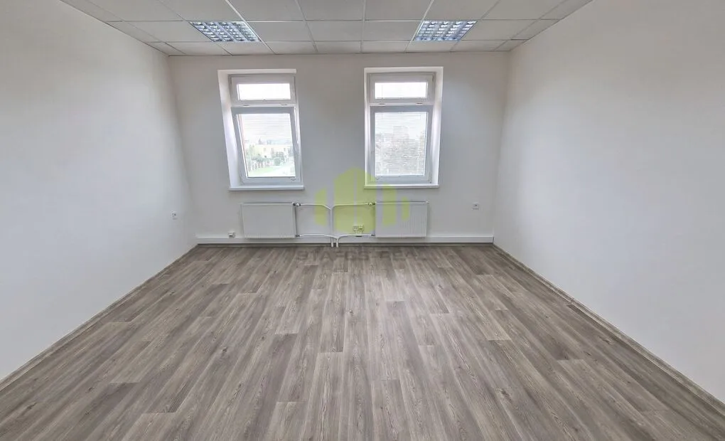 Pronájem kanceláře, 75m2 + 45,75m2 sklad, U Solných mlýnů - Olomouc