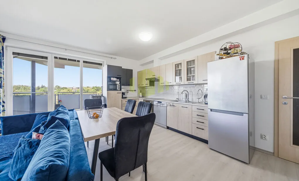 Prodej luxusního bytu 4+kk 102,66 m2 + terasa a lodžie 30,25 m2, Jeremiášova, Olomouc - Povel