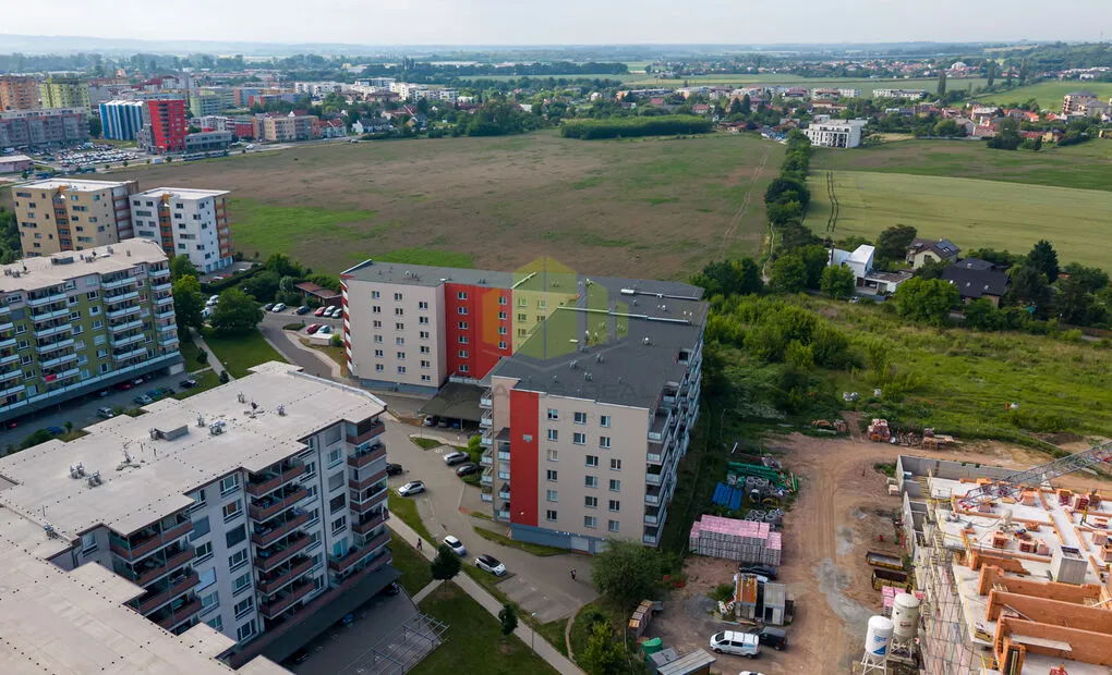 Prodej luxusního bytu 4+kk 102,66 m2 + terasa a lodžie 30,25 m2, Jeremiášova, Olomouc - Povel