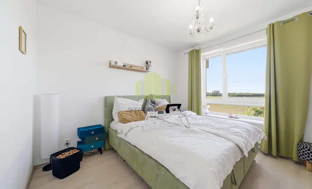 Prodej luxusního bytu 4+kk 102,66 m2 + terasa a lodžie 30,25 m2, Jeremiášova, Olomouc - Povel